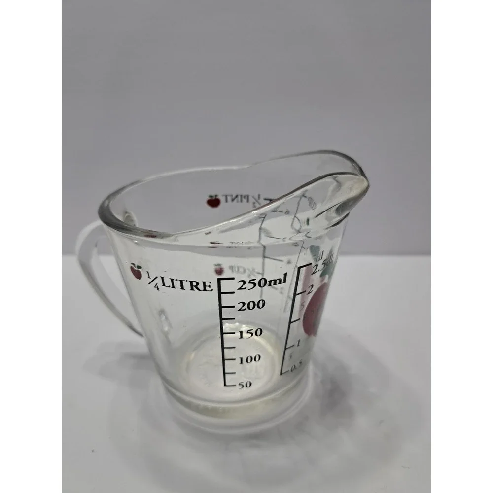 Anchor Hocking glass‎ measuring cup Decorated With Apples cooking kitchenware